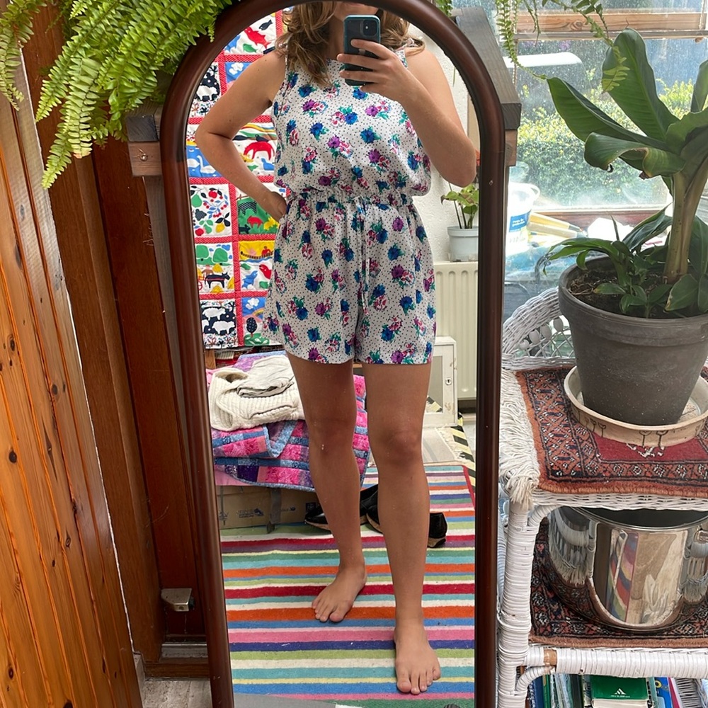 Floral polka dot silky romper medium - Picture 6 of 6